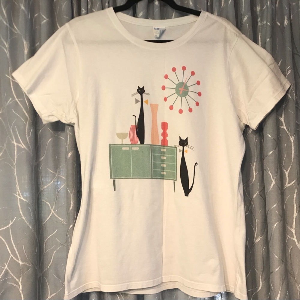 Love of MCM T-Shirt Retro Clock and Black Cat